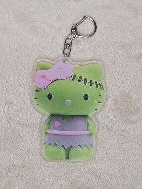 Hello Kitty Plastic Halloween Frankenstein Keychain